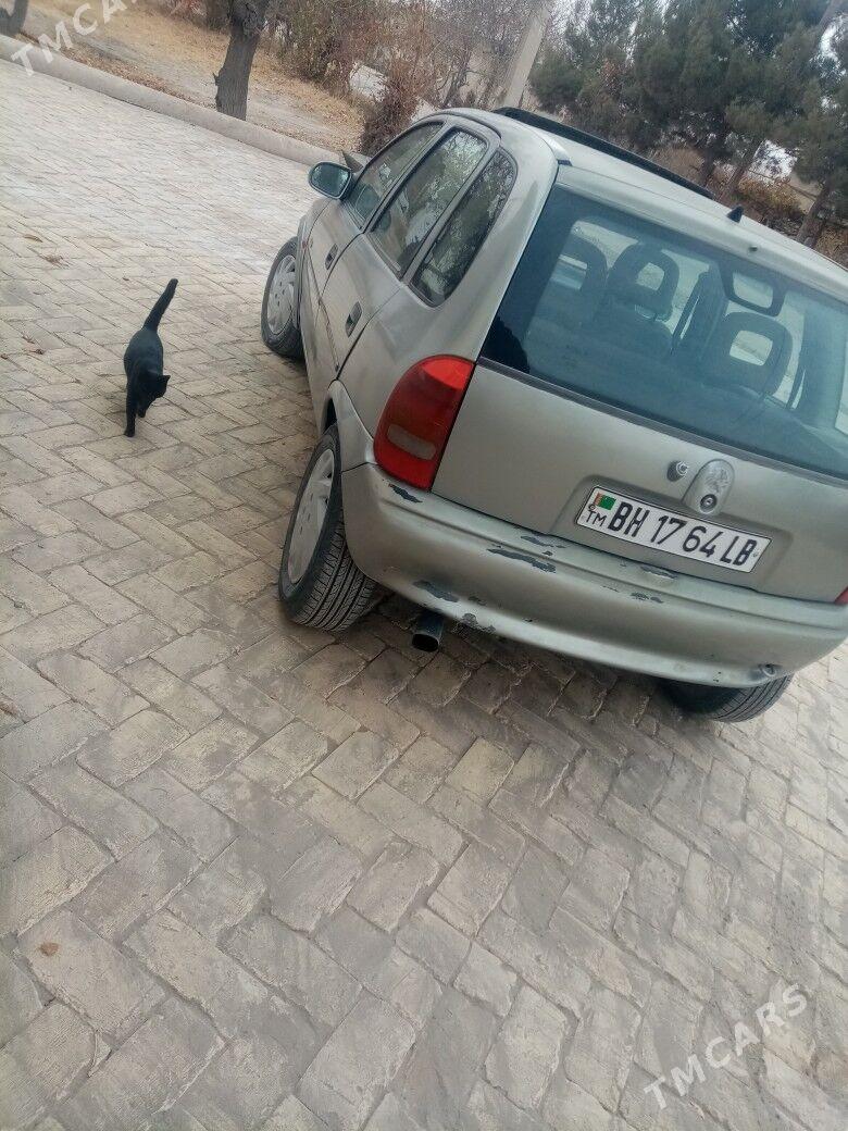 Opel Vita 1996 - 25 000 TMT - Гарабекевюл - img 3