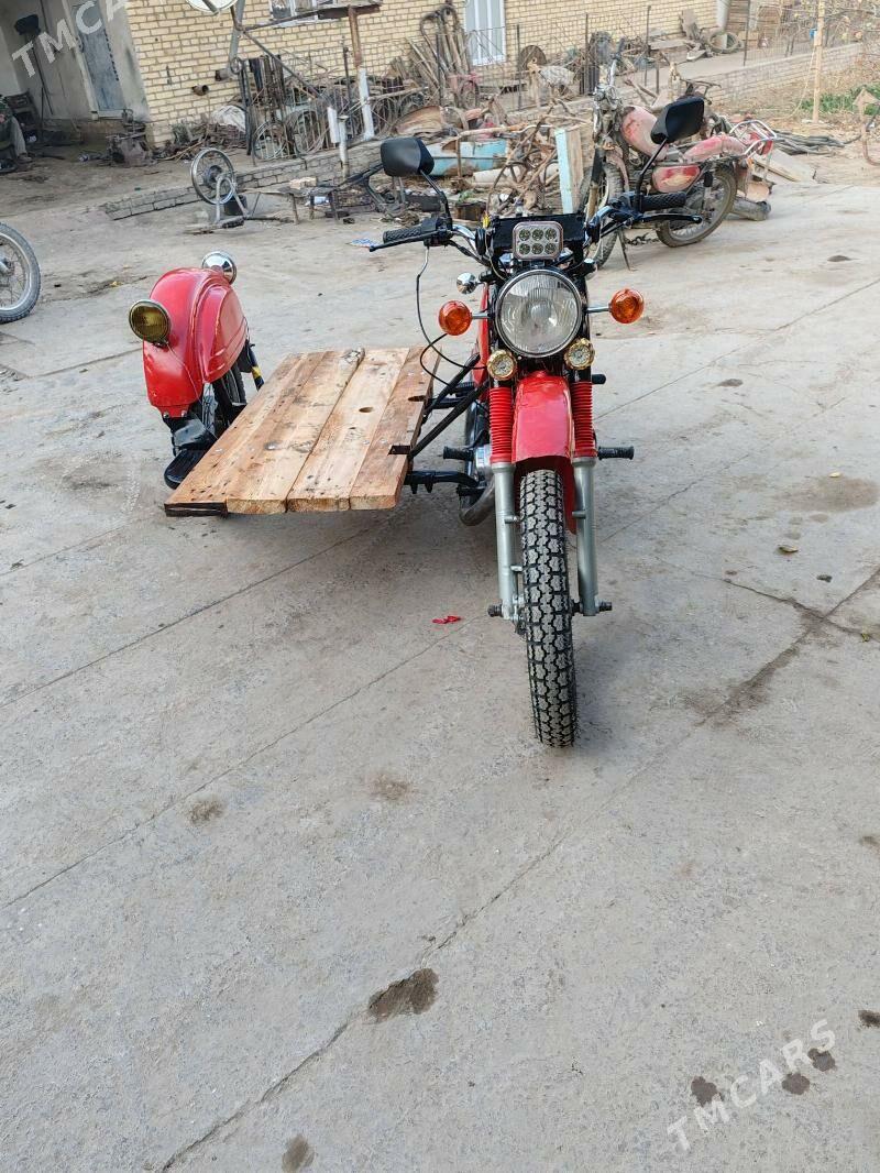 Iž Planeta 5 2025 - 10 000 TMT - Халач - img 2