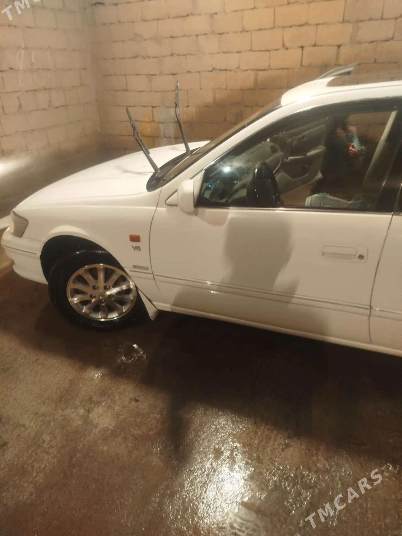 Toyota Camry 1998 - 145 000 TMT - Kaka - img 3