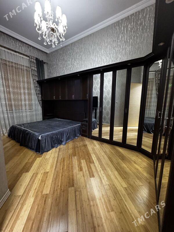 ЭЛИТКА МОСКОВСКАЯ 4 КОМ 200м2 - Ашхабад - img 6