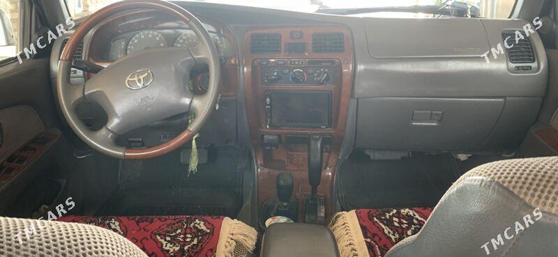 Toyota 4Runner 2001 - 160 000 TMT - Ýolöten - img 4