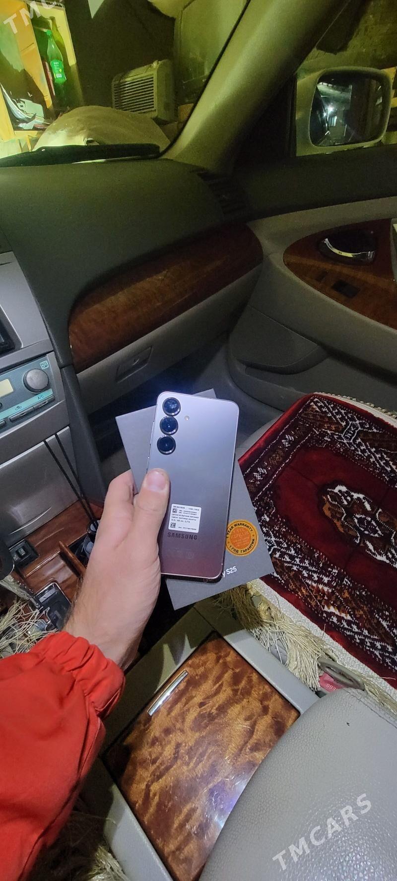 SAMSUNG S 25 - Мары - img 3