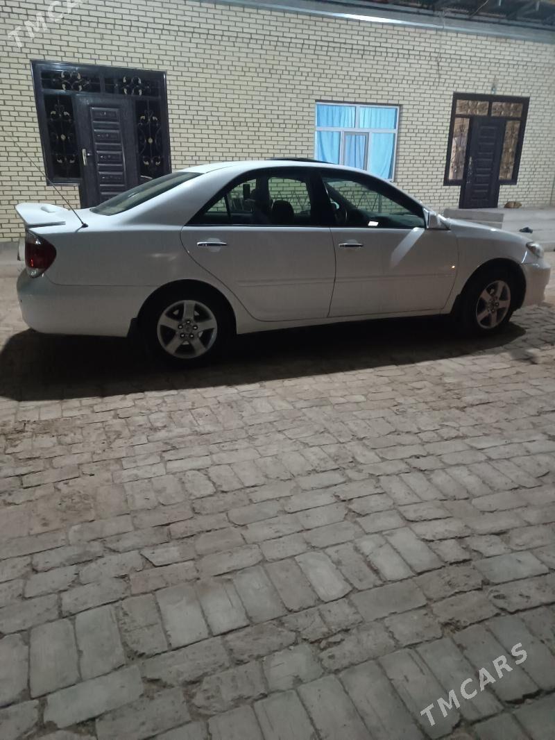 Toyota Camry 2002 - 165 000 TMT - Байрамали - img 3