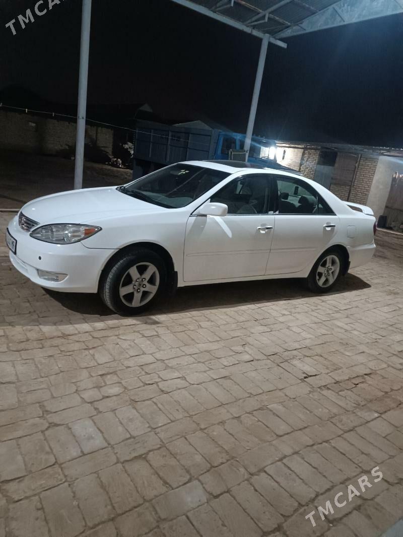 Toyota Camry 2002 - 165 000 TMT - Байрамали - img 4