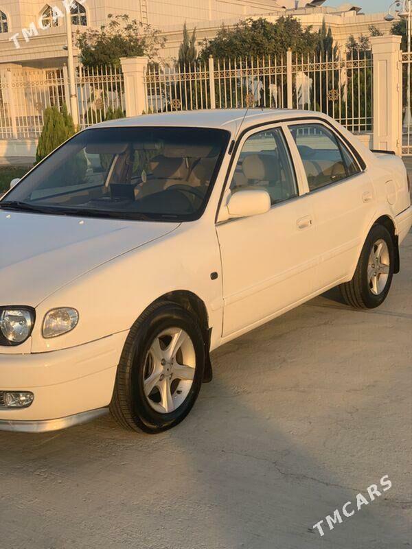 Toyota Corolla 2000 - 75 000 TMT - Гумдаг - img 3