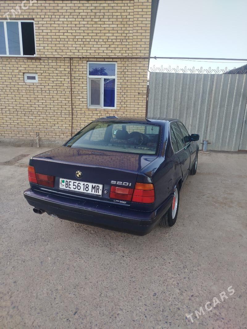 BMW 520 1992 - 35 000 TMT - Murgap - img 5