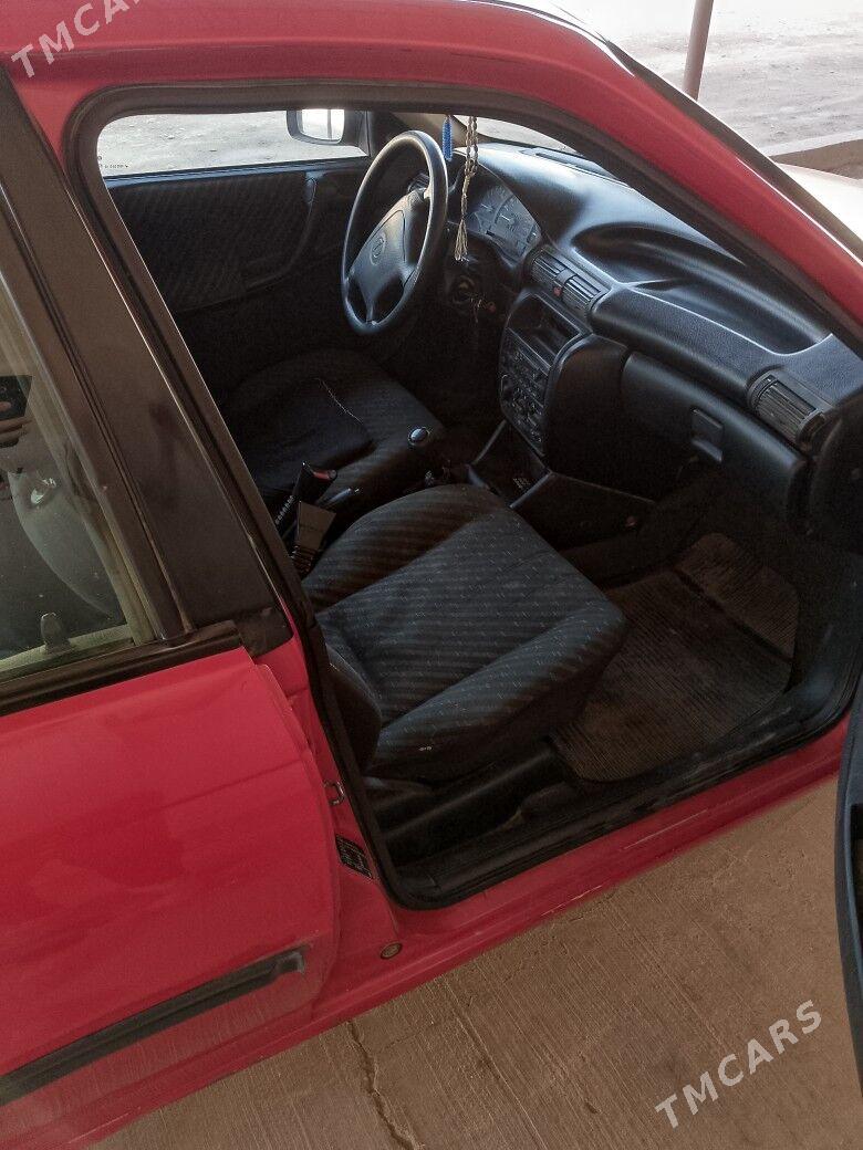 Opel Astra 1998 - 50 000 TMT - Шабатский этрап - img 2