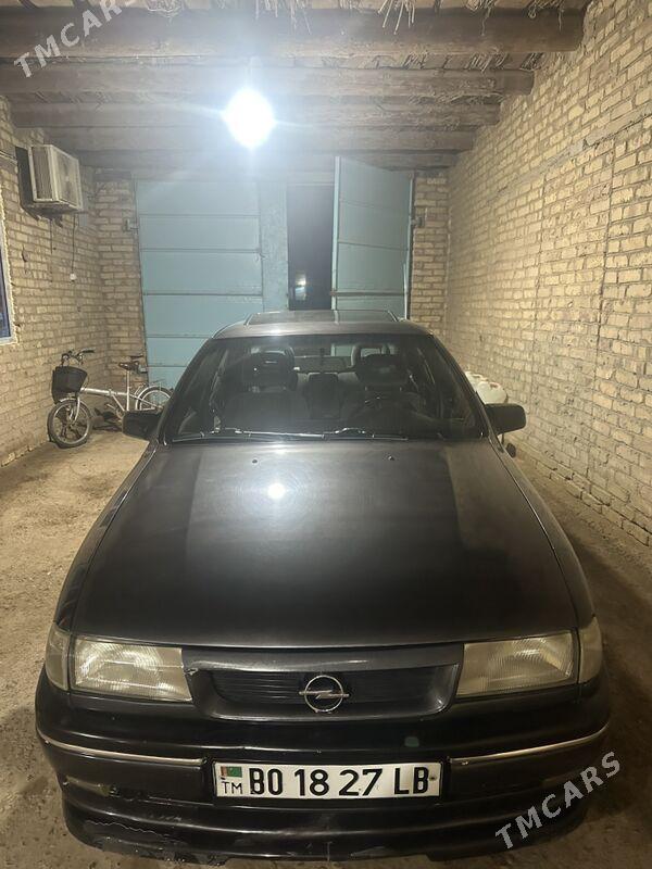 Opel Vectra 1994 - 55 000 TMT - Чарджоу - img 3