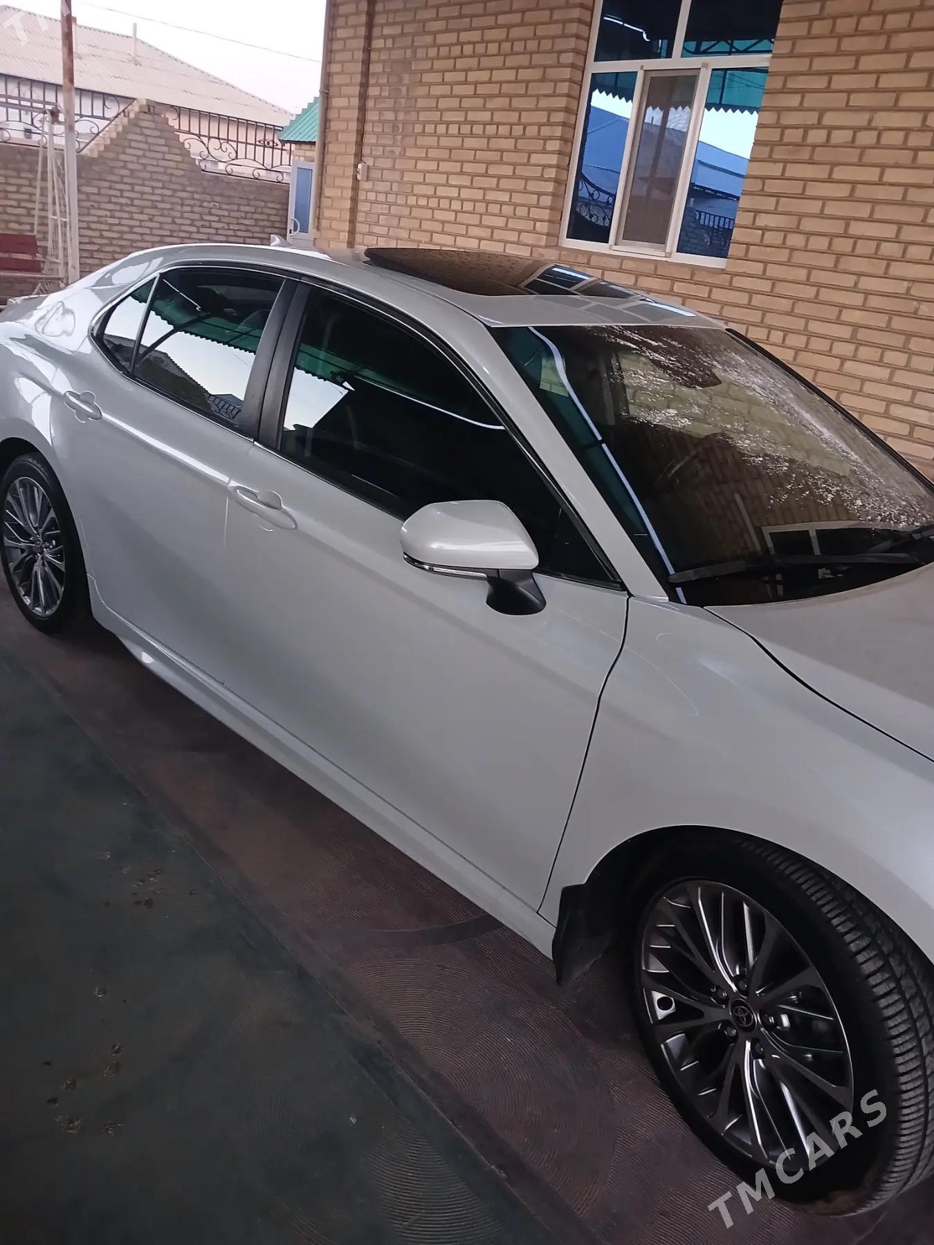 Toyota Camry 2020 - 295 000 TMT - Сакарчага - img 2