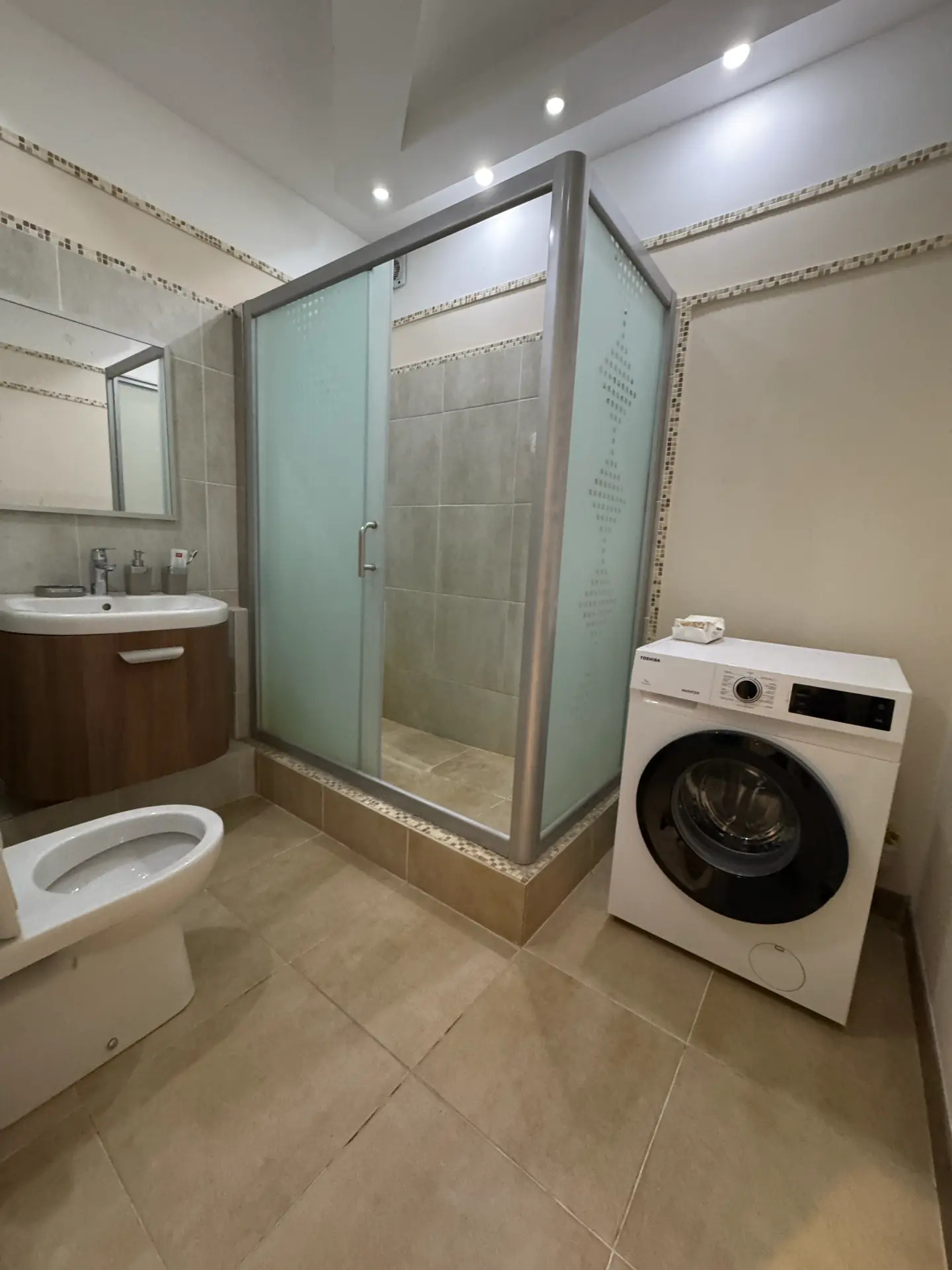 КИМ-РАЙОН ЛАХУТИ 3-КОМ 76M - Ким район - img 7