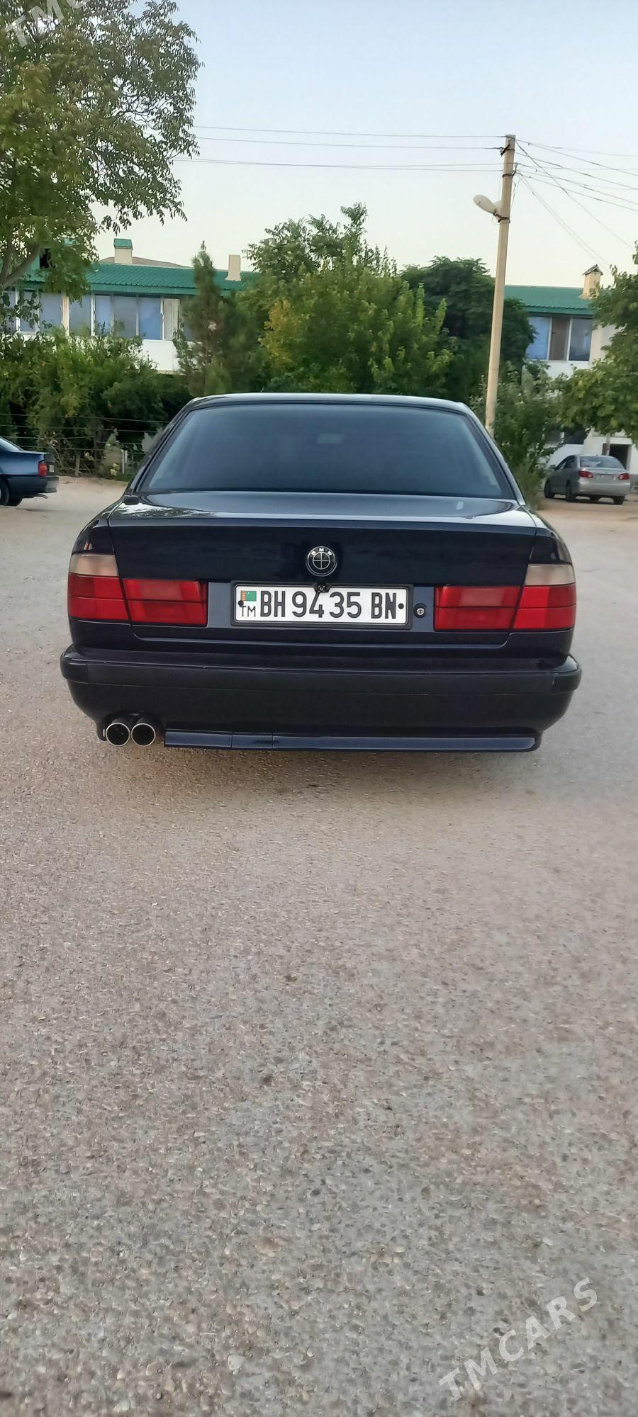 BMW E34 1998 - 105 000 TMT - Balkanabat - img 6