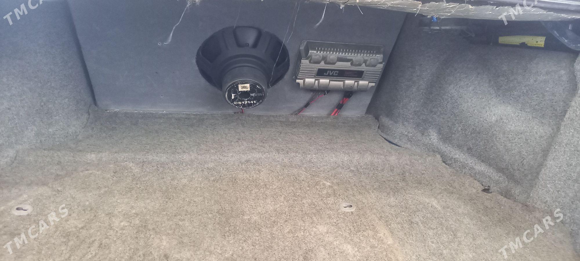 BMW E34 1998 - 105 000 TMT - Balkanabat - img 9