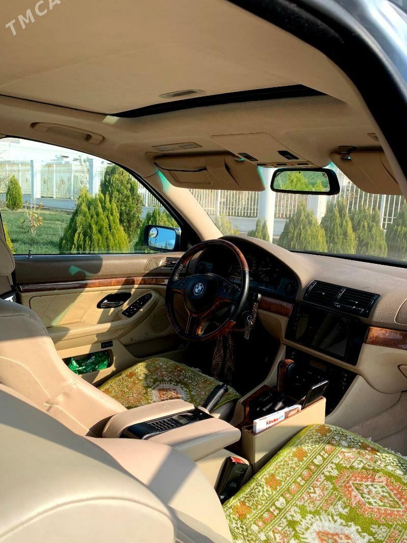 BMW E39 2003 - 140 000 TMT - Балканабат - img 5