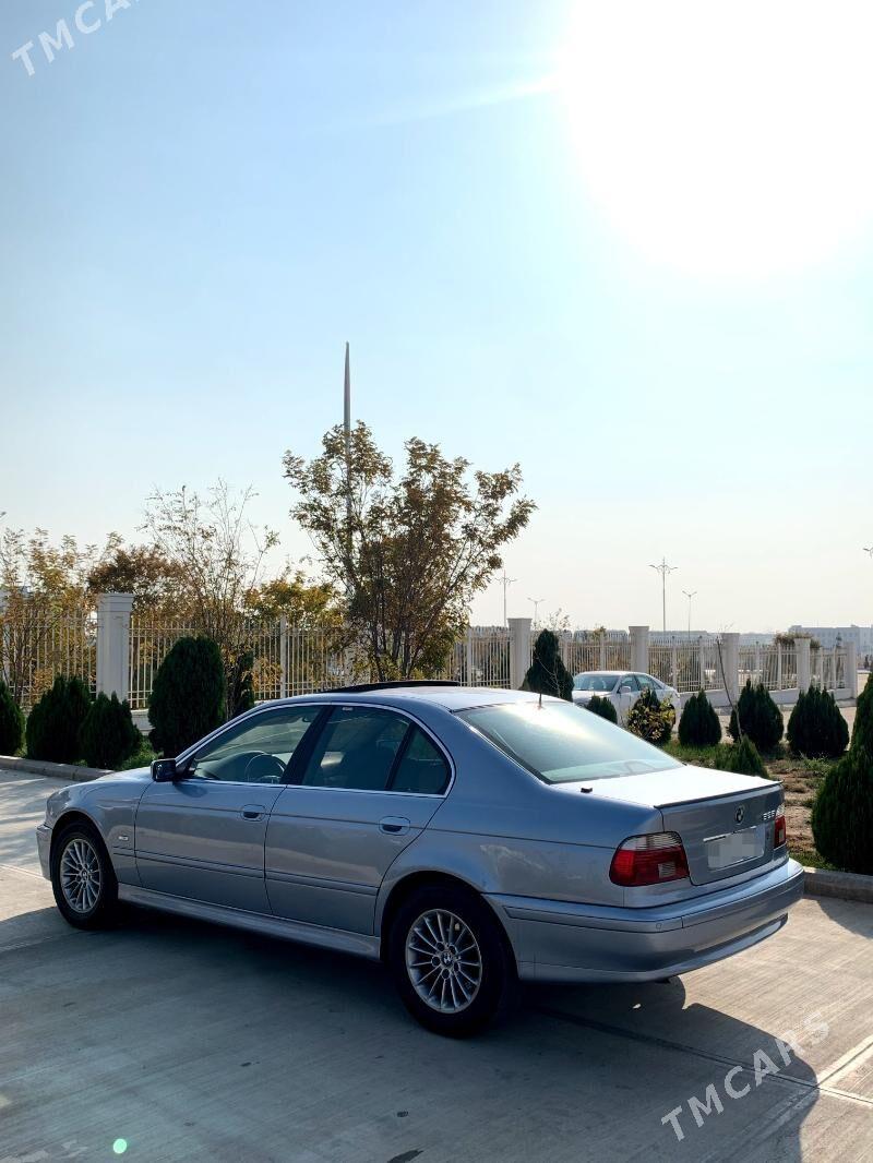 BMW E39 2003 - 140 000 TMT - Балканабат - img 3