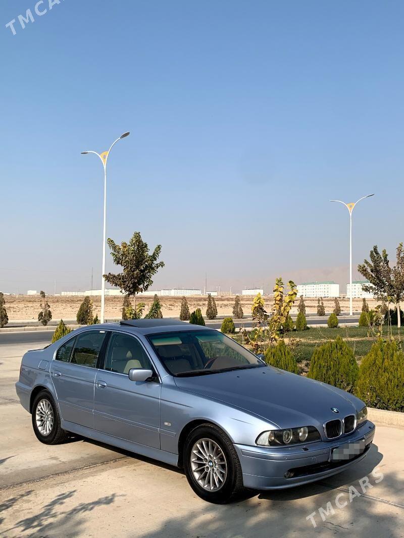 BMW E39 2003 - 140 000 TMT - Балканабат - img 1