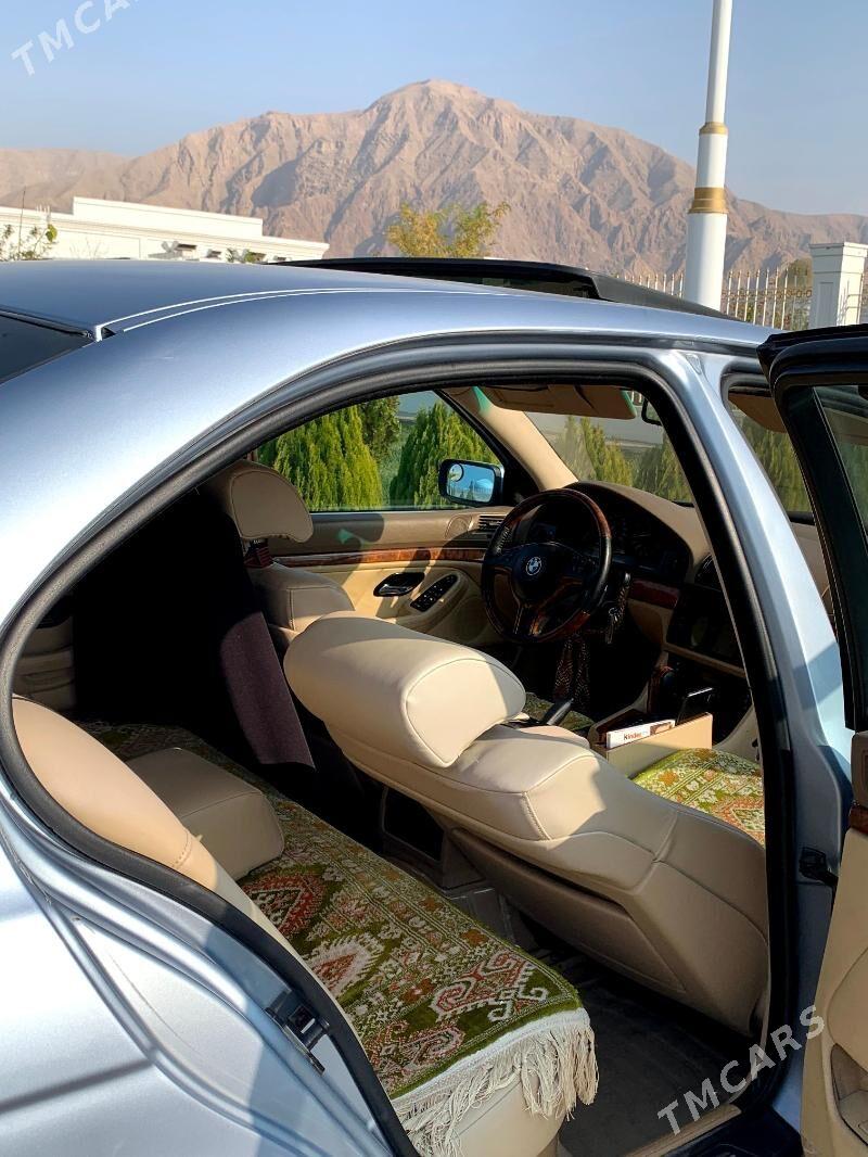 BMW E39 2003 - 140 000 TMT - Балканабат - img 9