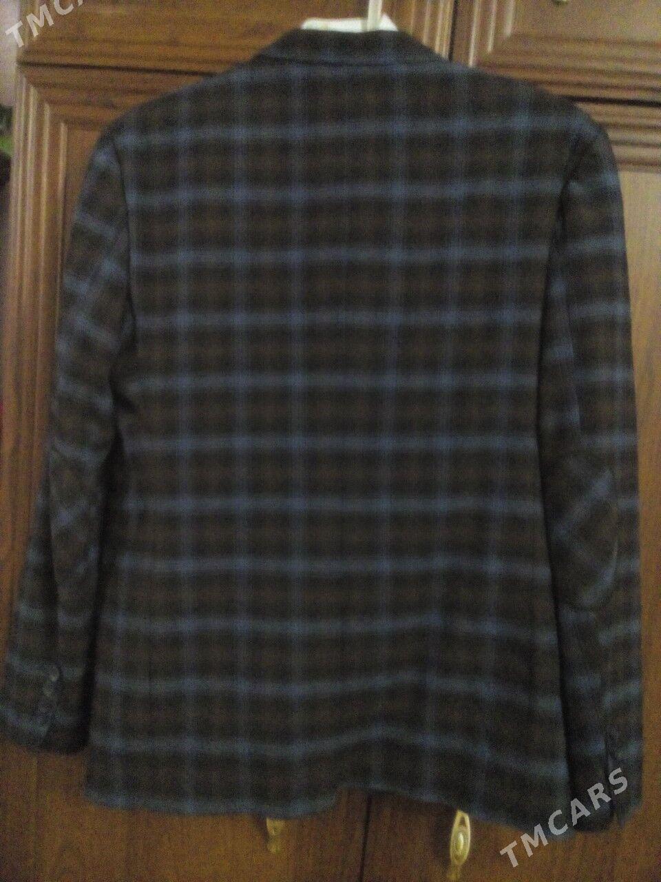 kastýum pitjak - Garadamak - img 2