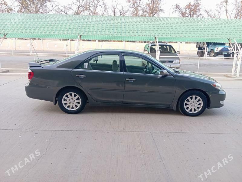 Toyota Camry 2004 - 195 000 TMT - Байрамали - img 3