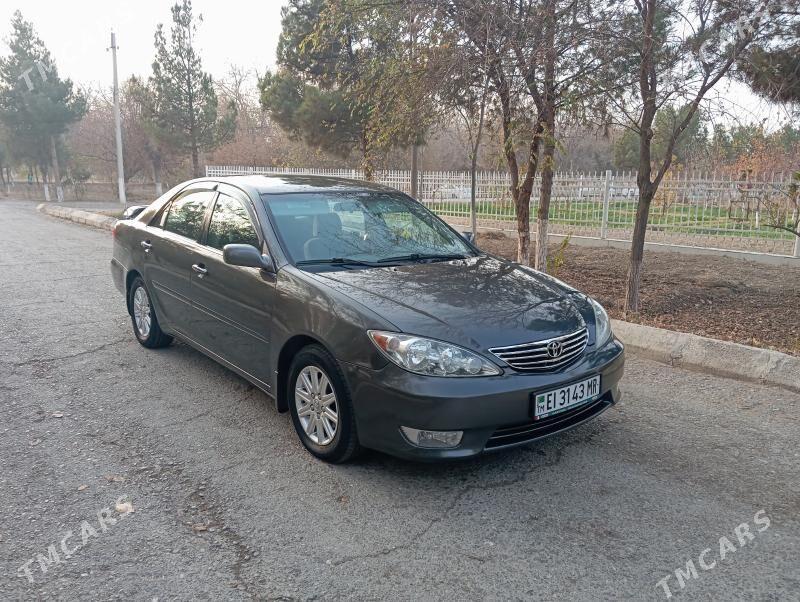 Toyota Camry 2004 - 195 000 TMT - Байрамали - img 8