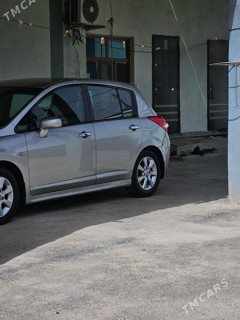 Nissan Tiida 2006 - 140 000 TMT - Бузмеин - img 5