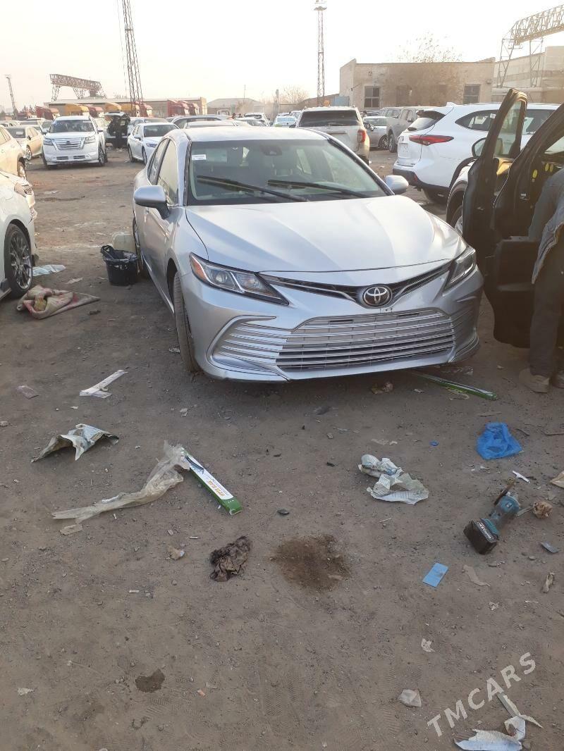 Toyota Camry 2022 - 250 000 TMT - Мары - img 2
