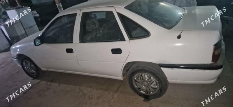 Opel Vectra 1993 - 30 000 TMT - Mary - img 4