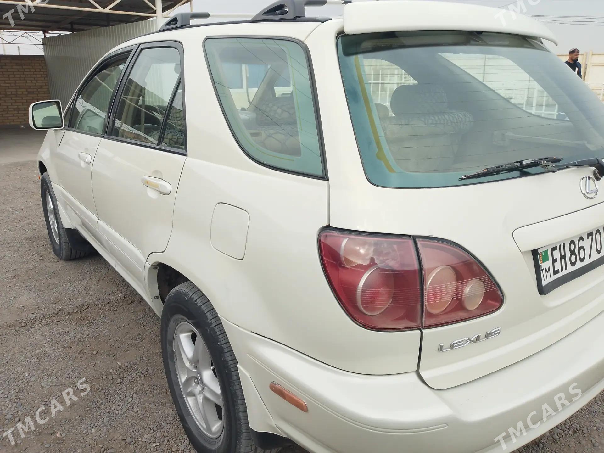 Lexus RX 300 2001 - 210 000 TMT - Мары - img 4