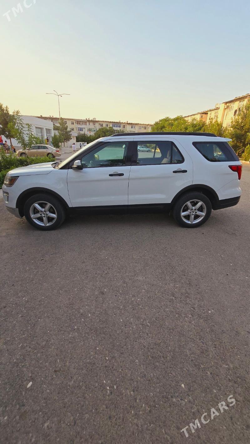 Ford Explorer 2018 - 310 000 TMT - Ашхабад - img 6