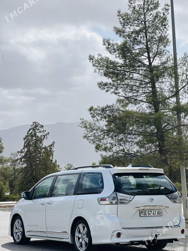 Toyota Sienna 2019 - 460 000 TMT - Büzmeýin GRES - img 1