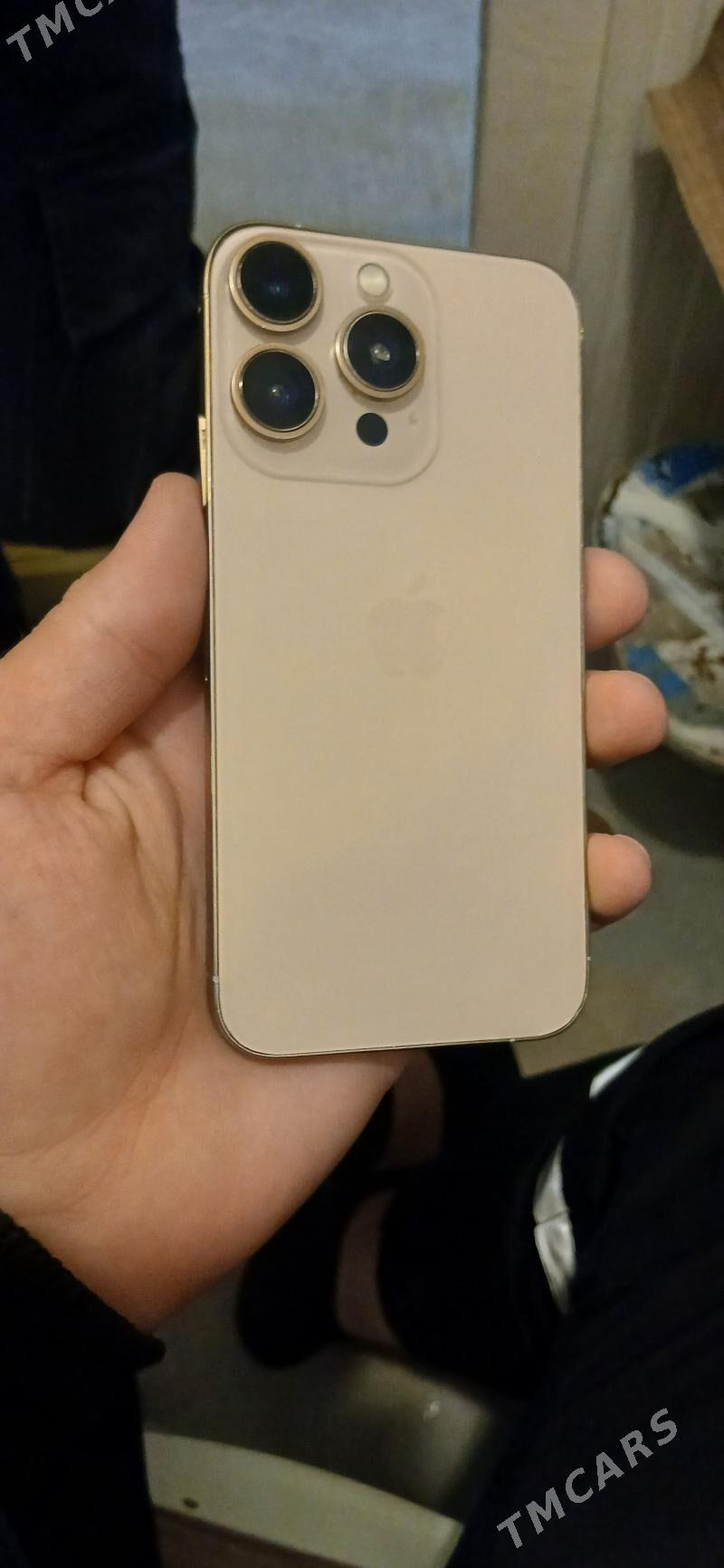 iPhone x 16 pro owrulen - 30 mkr - img 1