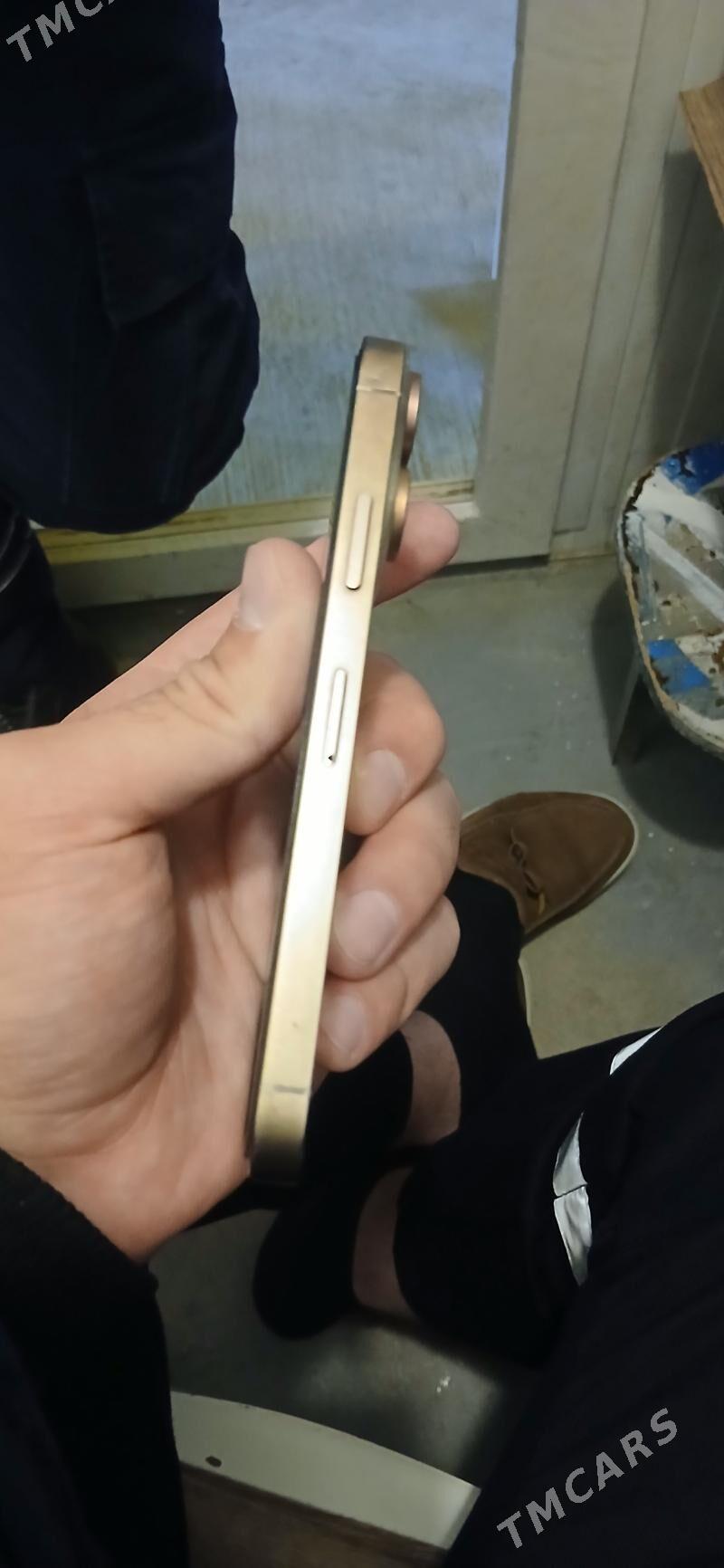 iPhone x 16 pro owrulen - 30 mkr - img 3