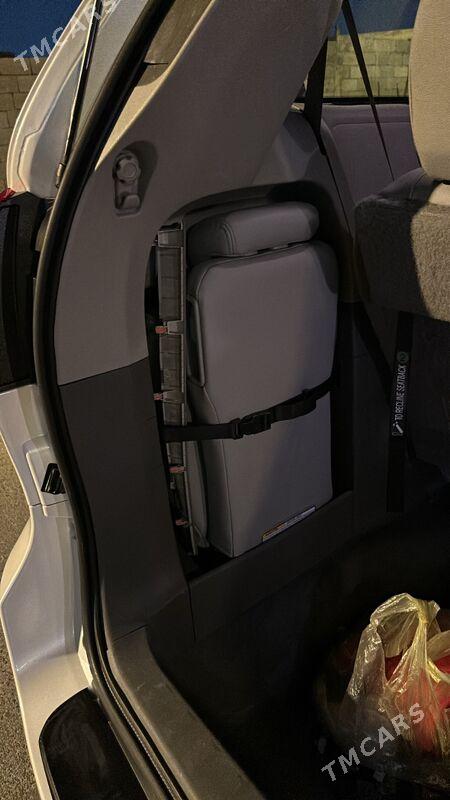 Toyota Sienna 2020 - 480 000 TMT - Ашхабад - img 9