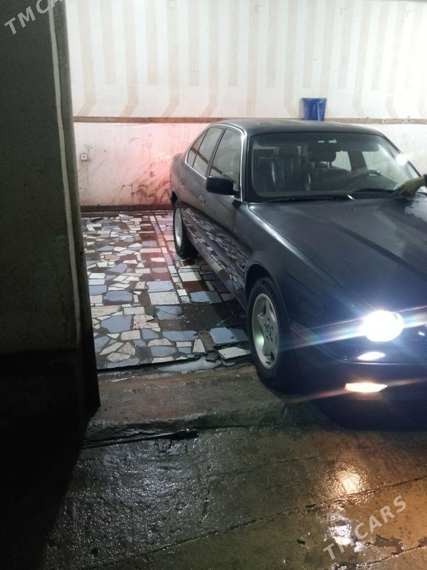BMW 525 1995 - 76 000 TMT - Балканабат - img 1