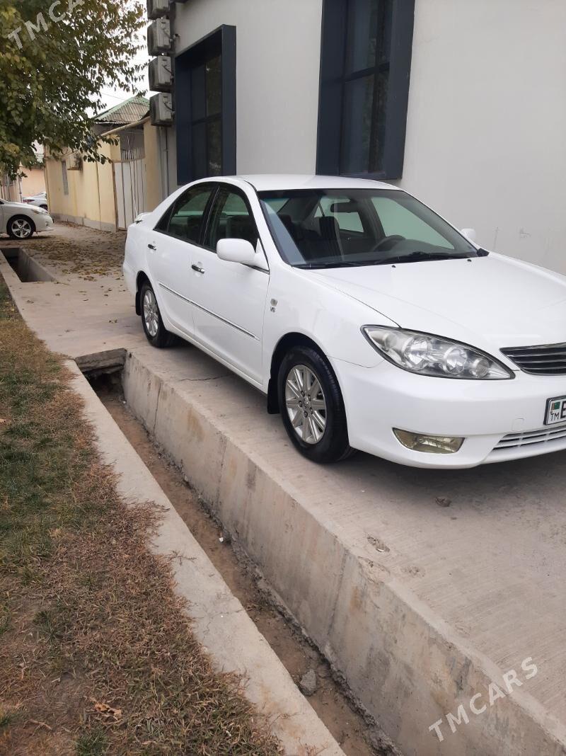 Toyota Camry 2005 - 180 000 TMT - 30 мкр - img 3