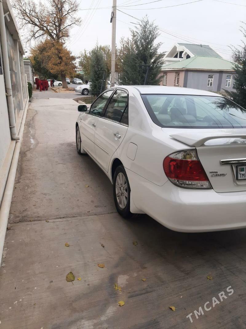 Toyota Camry 2005 - 180 000 TMT - 30 мкр - img 1