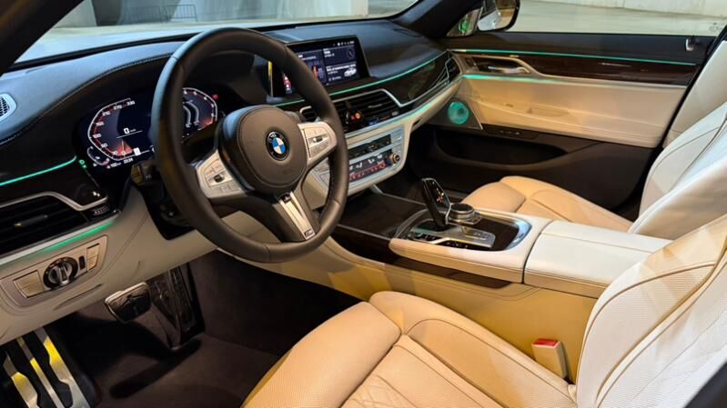 BMW 740 2021 - 1 100 000 TMT - Aşgabat - img 7