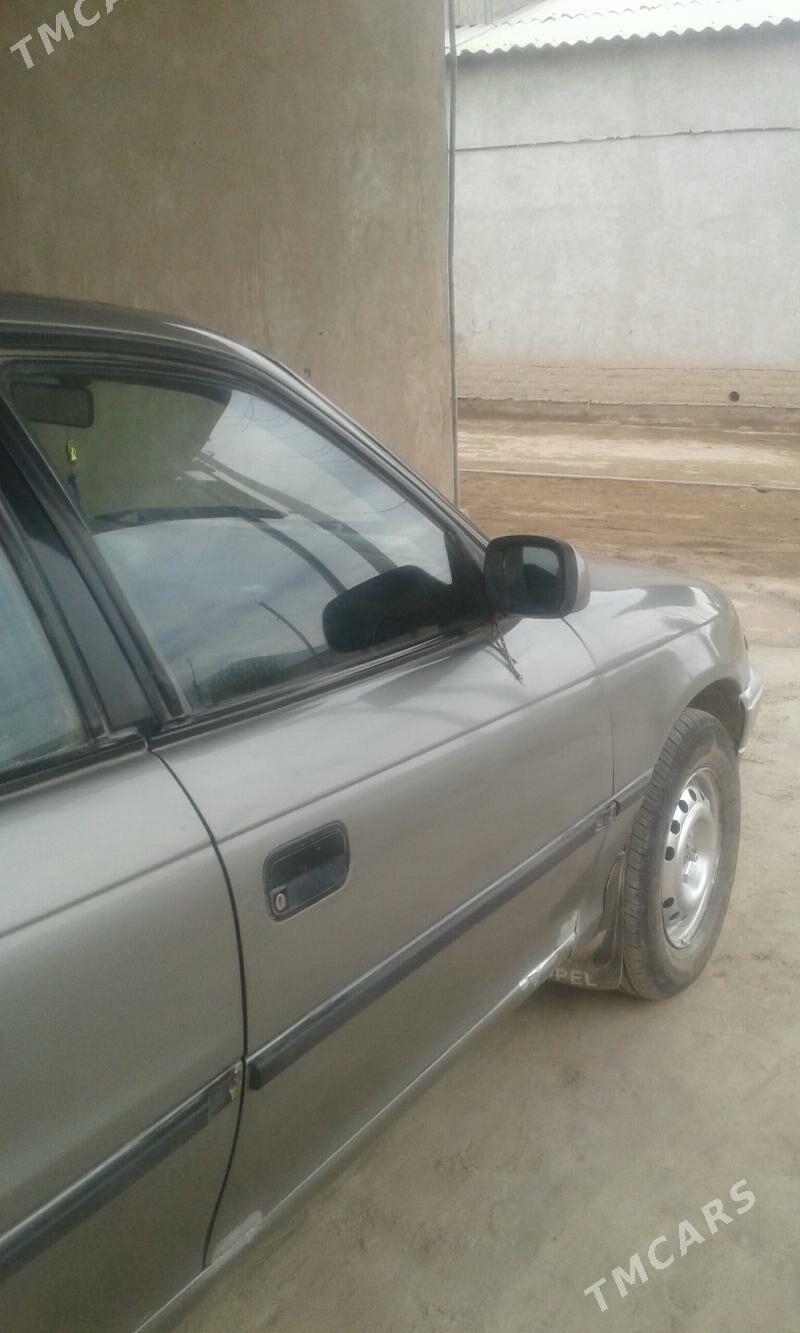 Opel Astra 1994 - 38 000 TMT - Гороглы (Тагта) - img 5