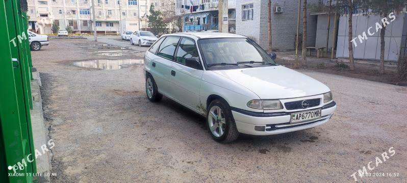 Opel Astra 1995 - 45 000 TMT - Мары - img 4