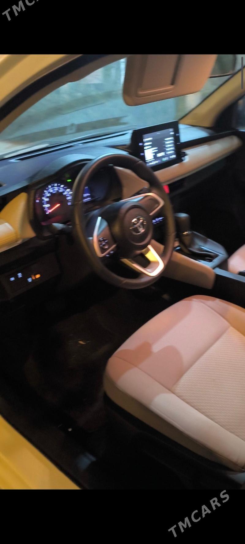 Toyota Yaris 2020 - 255 000 TMT - Aşgabat - img 10