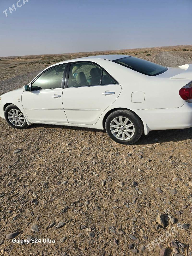 Toyota Camry 2004 - 200 000 TMT - Мары - img 4