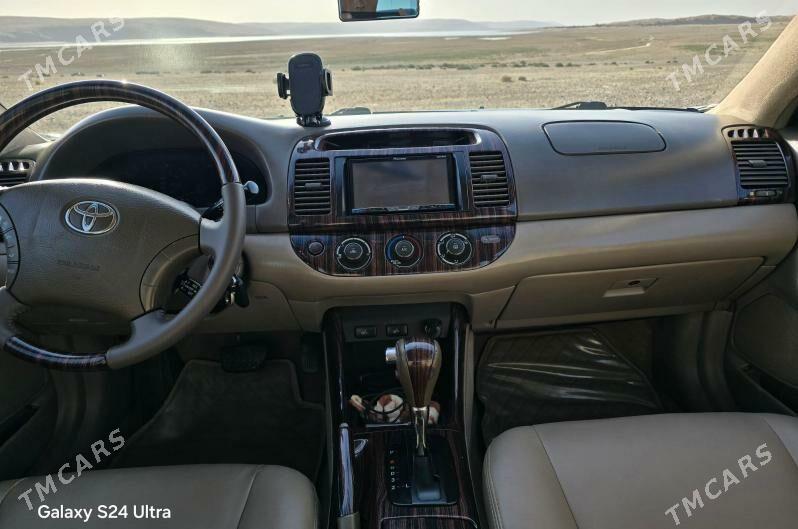 Toyota Camry 2004 - 200 000 TMT - Мары - img 2
