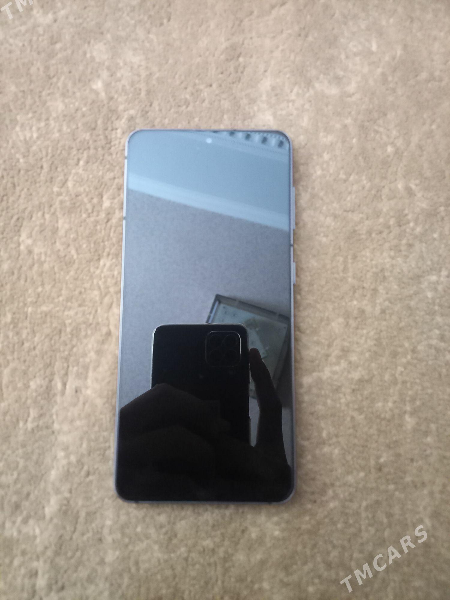 samsung s21 - Mary - img 2