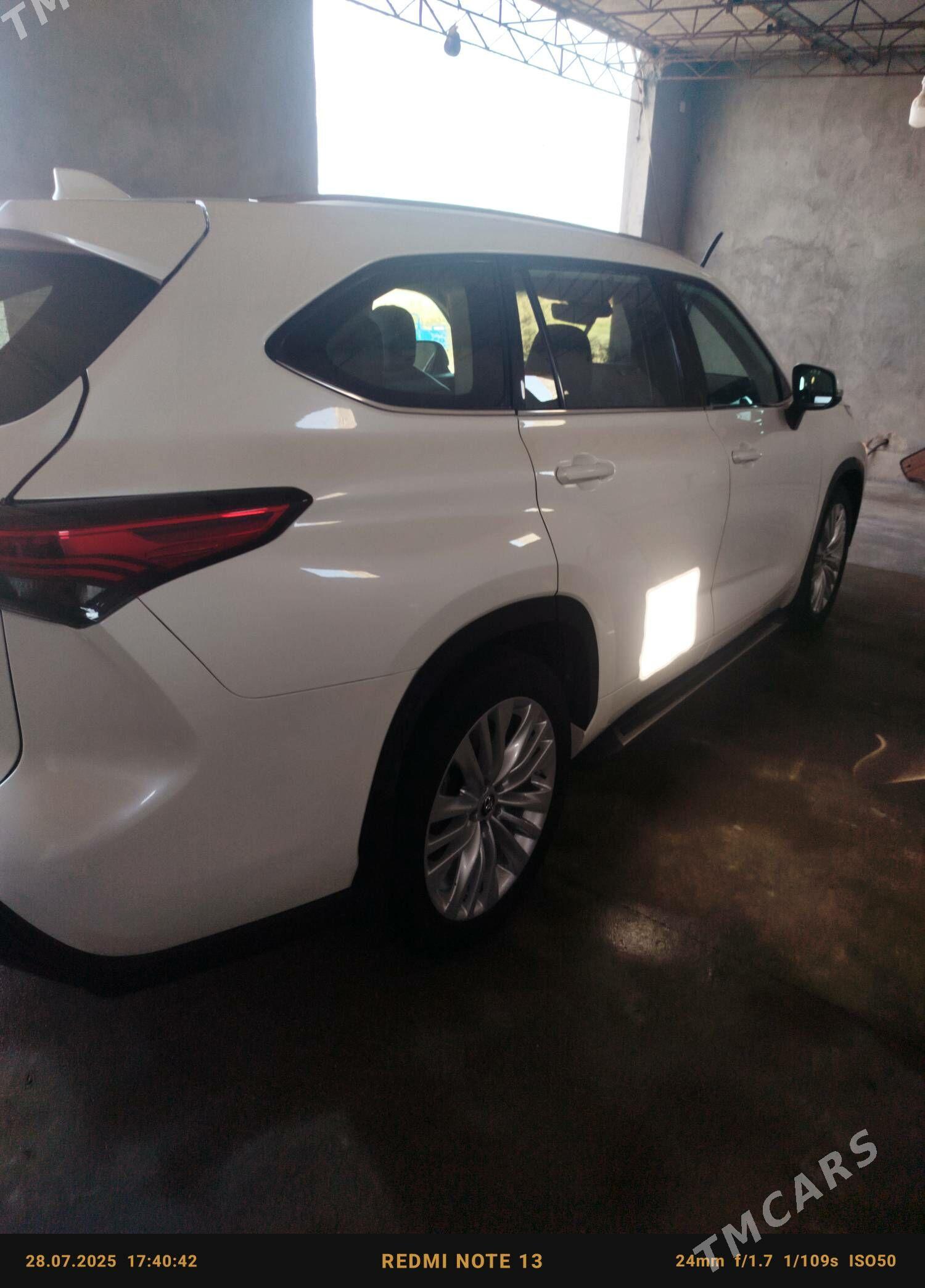 Toyota Highlander 2021 - 580 000 TMT - Tejen - img 5