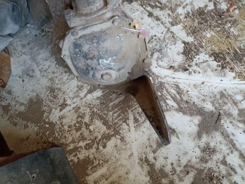 MOS jip 2 000 TMT - Балканабат - img 2