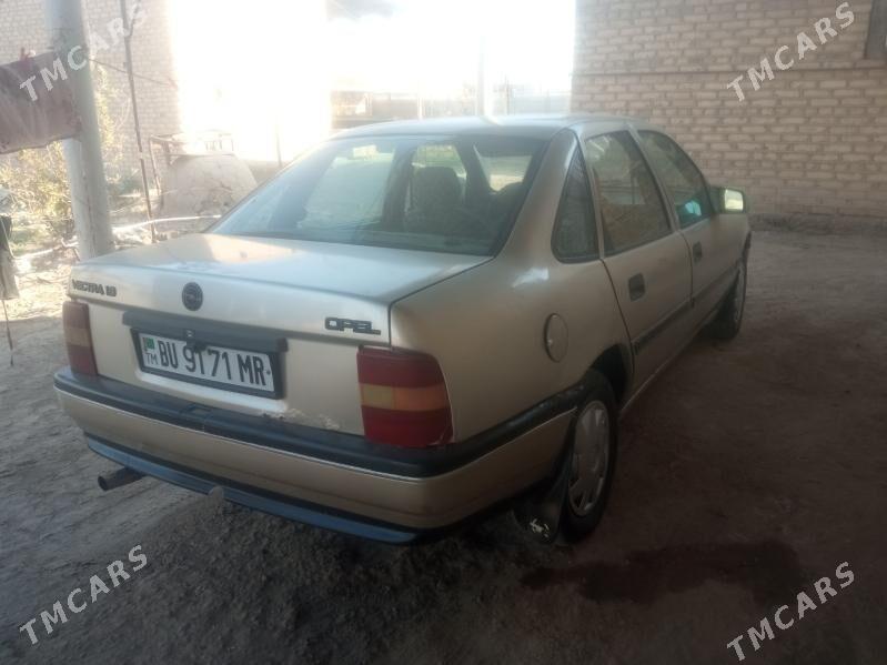 Opel Vectra 1992 - 32 000 TMT - Мары - img 5