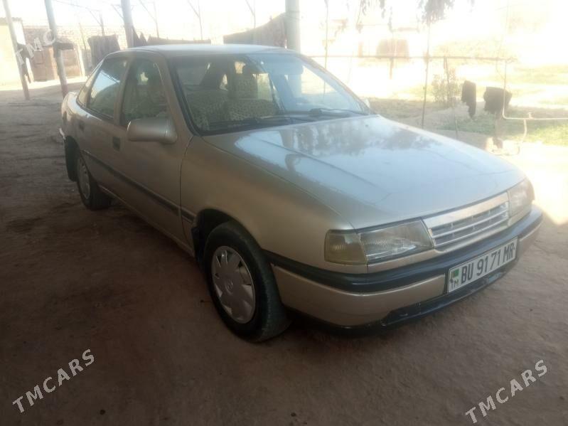 Opel Vectra 1992 - 32 000 TMT - Мары - img 2