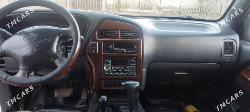 Nissan Pathfinder 2000 - 95 000 TMT - Baýramaly - img 1