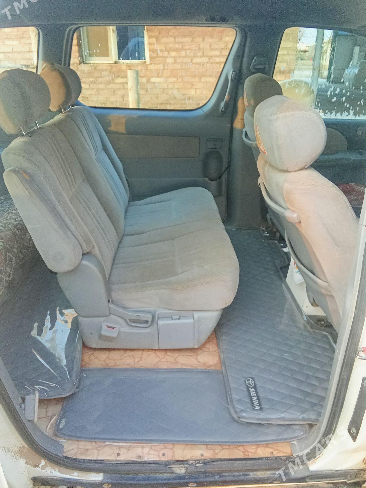 Toyota Sienna 2002 - 165 000 TMT - Tejen - img 6