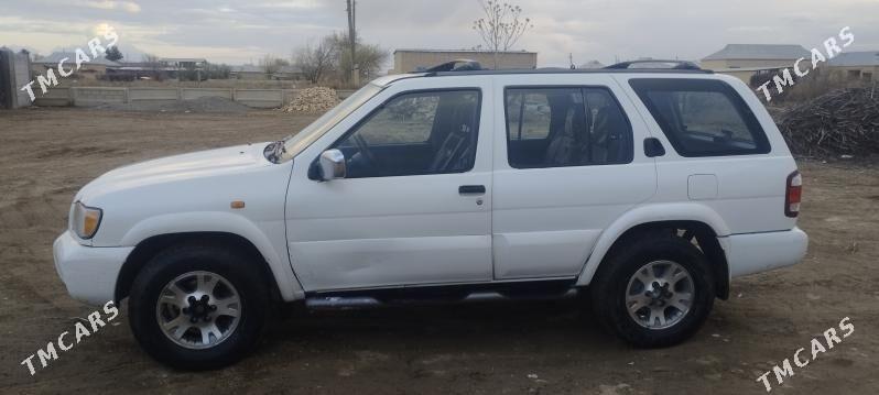 Nissan Pathfinder 2000 - 95 000 TMT - Baýramaly - img 5