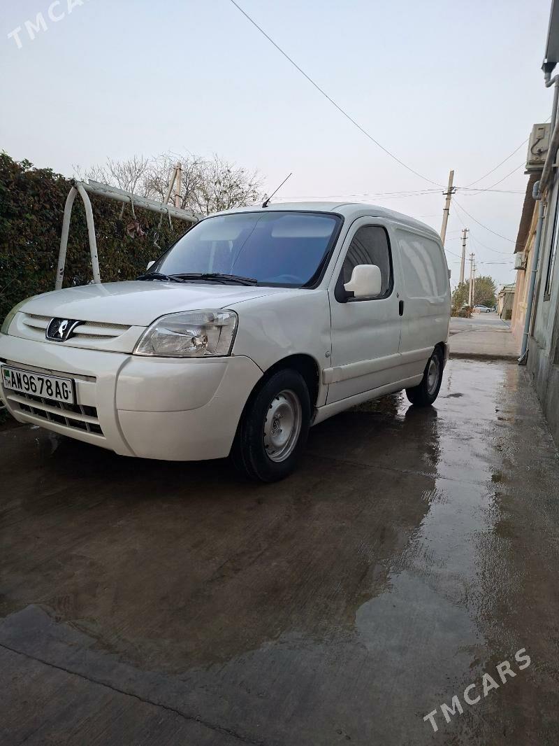 Peugeot 405 2005 - 85 000 TMT - Ашхабад - img 1